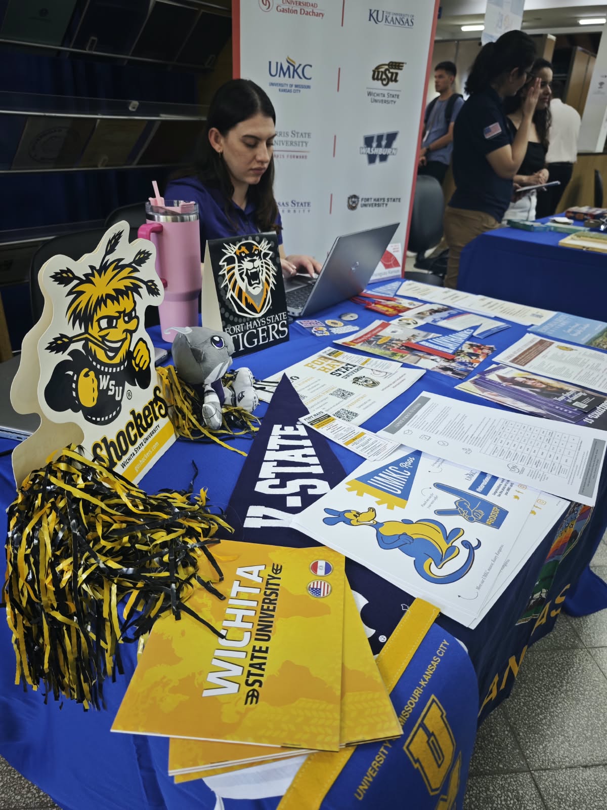 Oportunidades de beca para paraguayos